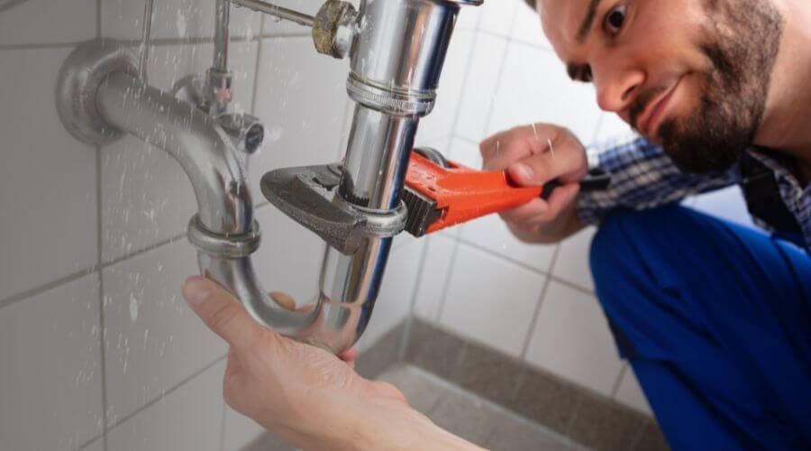 Local tankless water heater installation in Byhalia, MS